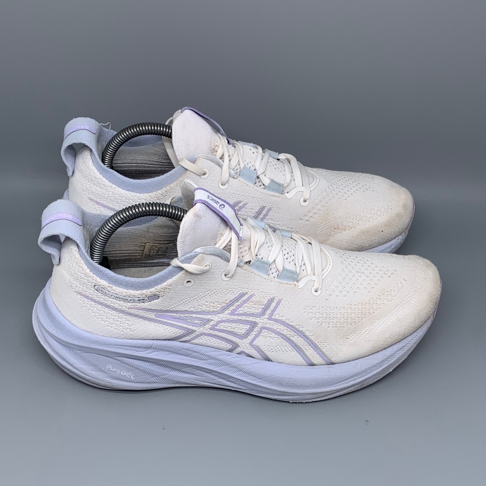 Asics Gel-Nimbus 26 White‎ Purple Running Shoes 1012B601 Women’s Sz 10 EU 42